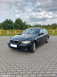 BMW Seria 3 320i