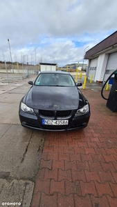 BMW Seria 3 320i