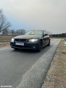 BMW Seria 3 320i