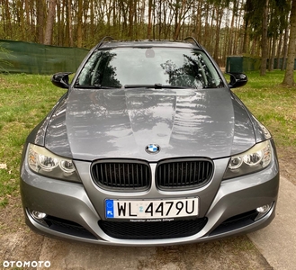 BMW Seria 3 320i Touring Edition Lifestyle