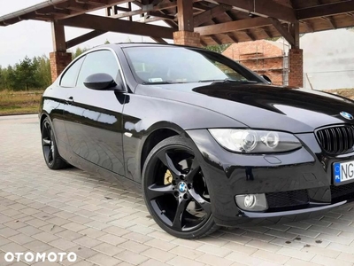 BMW Seria 3 325i