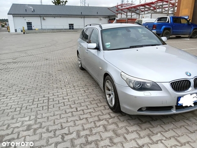 BMW Seria 5 523i