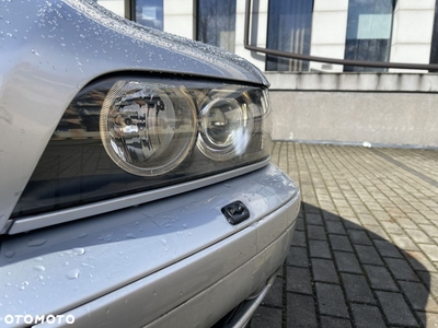 BMW Seria 5 525d