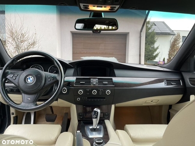 BMW Seria 5 525d Touring Edition Exclusive