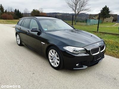 BMW Seria 5 525d Touring Luxury Line