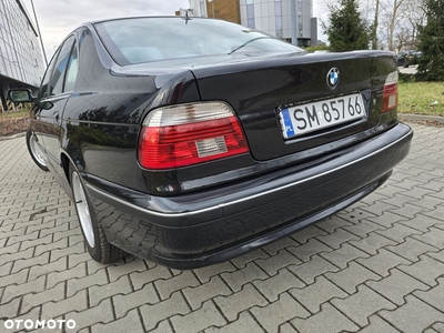 BMW Seria 5 528i