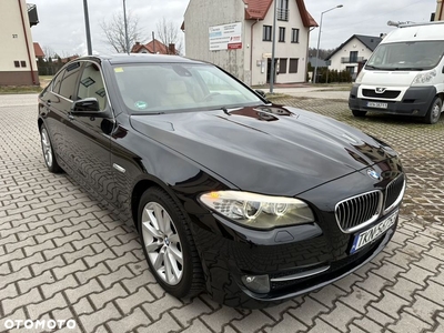 BMW Seria 5 530d Sport-Aut