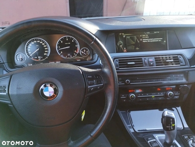 BMW Seria 5 530d Touring Luxury Line