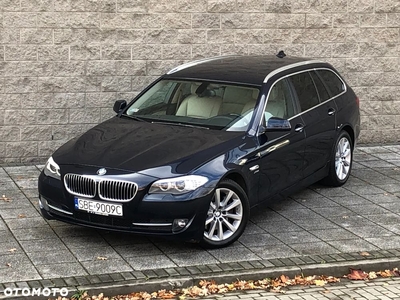 BMW Seria 5 530d xDrive Touring