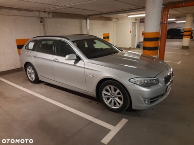 BMW Seria 5 530d xDrive Touring