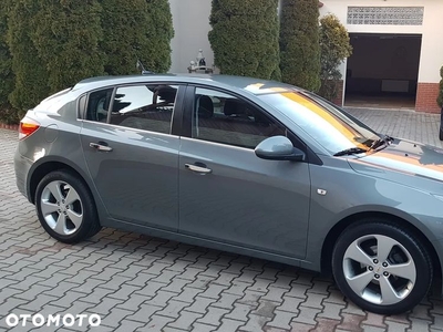 Chevrolet Cruze 1.8 LS+