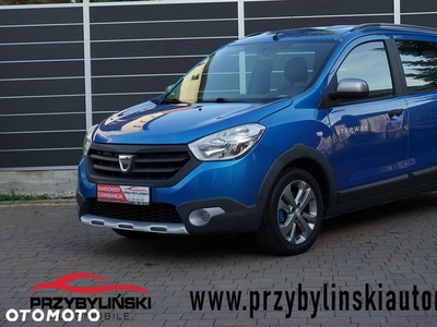 Dacia Lodgy TCe 115 Stepway Celebration