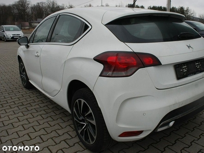 DS Automobiles DS 4