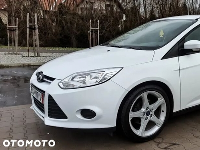 Ford Focus 1.0 EcoBoost Start-Stopp-System SYNC Edition