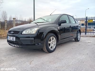 Ford Focus 1.6 16V Black Magic