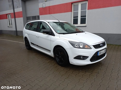 Ford Focus Turnier 1.8 Black Magic