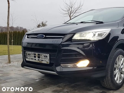 Ford Kuga 1.5 EcoBoost 2x4 Titanium