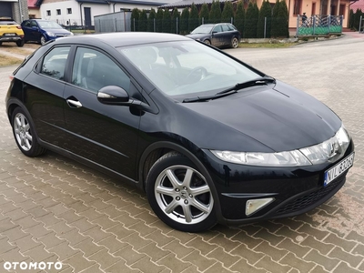 Honda Civic 1.8i-VTEC Sport