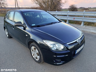 Hyundai I30 1.4 Base +