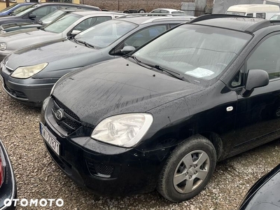 Kia Carens 2.0 EX