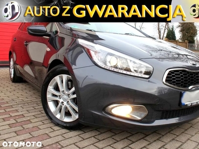 Kia Ceed 1.6 CRDi 128 Dream Team Edition