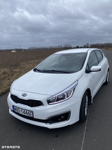 Kia Ceed 1.6 GDI Dream Team Edition