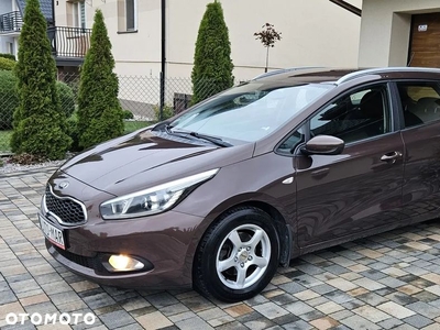 Kia Ceed 1.6 GDI SW Platinum Edition