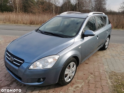 Kia Ceed Cee'd 1.6 Comfort +