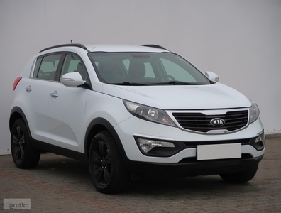 Kia Sportage III , Klima, Parktronic, Podgrzewane siedzienia