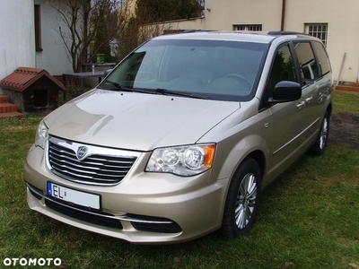 Lancia Voyager 2.8 Multijet 16v Silver