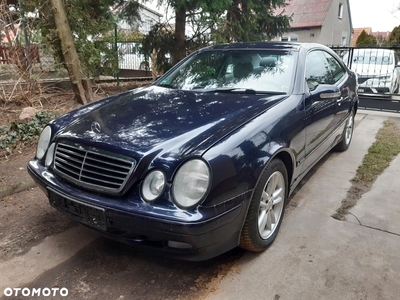 Mercedes-Benz CLK 320