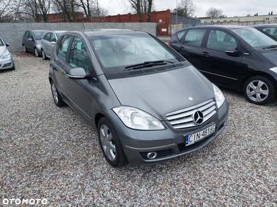 Mercedes-Benz Klasa A 180 BlueEFFICIENCY Avantgarde