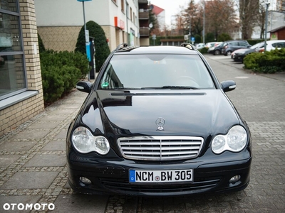 Mercedes-Benz Klasa C 180 T Kompr Elegance