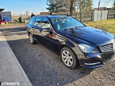 Mercedes-Benz Klasa C 200 CDI BlueEff Elegance