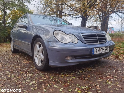 Mercedes-Benz Klasa C 200 T Kompr Avantgarde