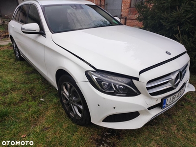 Mercedes-Benz Klasa C 220 d T 9G-TRONIC