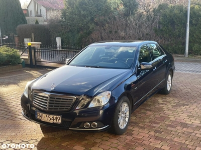 Mercedes-Benz Klasa E 200 CGI BlueEffICIENCY Elegance