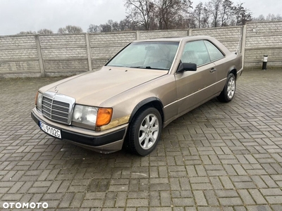 Mercedes-Benz W124 (1984-1993)