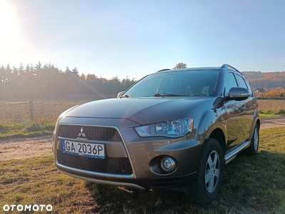 Mitsubishi Outlander 2.0 Intense 2WD