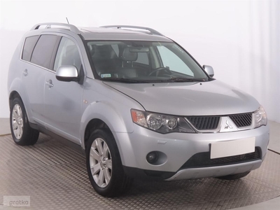 Mitsubishi Outlander II , Salon Polska, 7 miejsc, Xenon, Klimatronic, Tempomat,