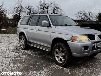 Mitsubishi Pajero Sport 2.5 TD Intense Dakar