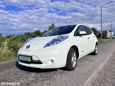 Nissan Leaf 24 kWh (mit Batterie) Visia +