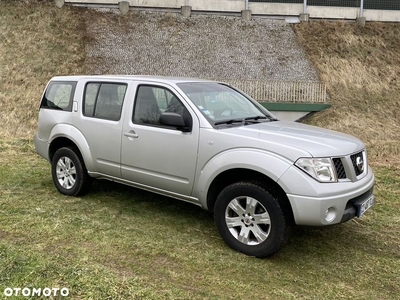 Nissan Pathfinder 2.5 DCi Comfort / XE