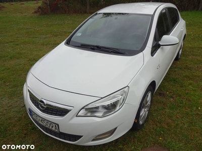 Opel Astra 1.4 ECOFLEX Selection