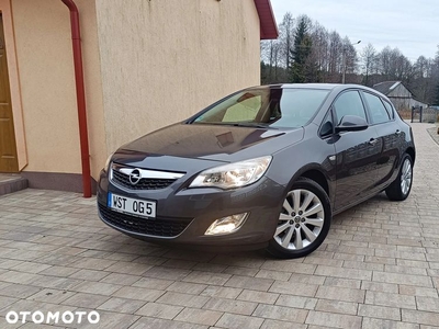 Opel Astra 1.4 Turbo Innovation