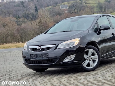 Opel Astra 1.4 Turbo Innovation