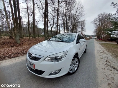 Opel Astra 1.6 150 Jahre