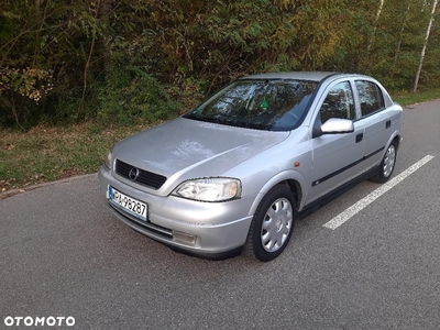 Opel Astra 1.6