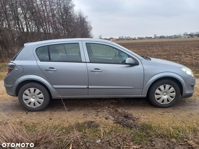 Opel Astra 1.6 Color Edition