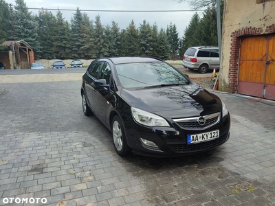 Opel Astra 2.0 CDTI DPF Edition